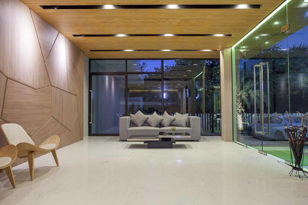 The Zense Boutique Hotel Phitsanulok Εξωτερικό φωτογραφία