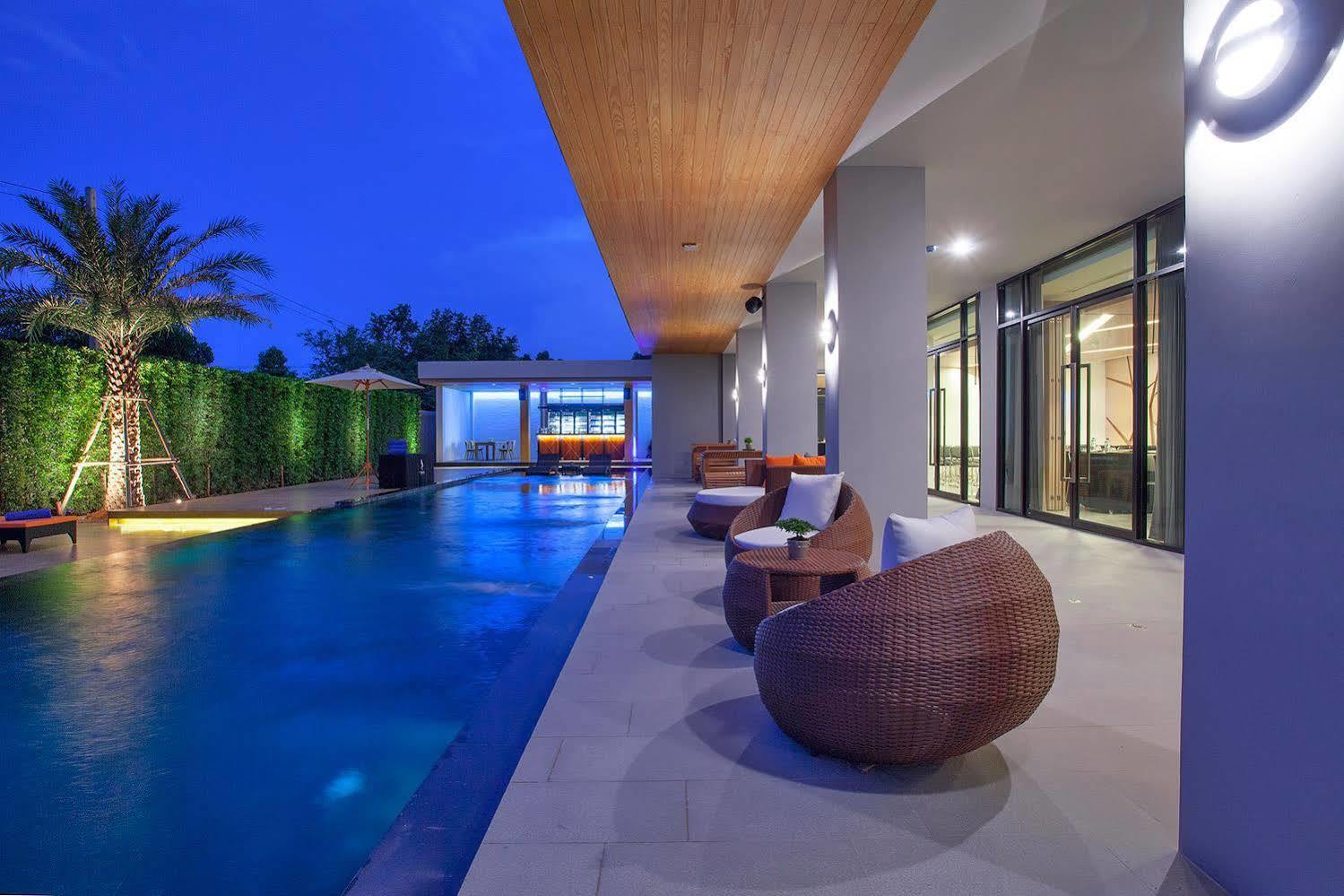 The Zense Boutique Hotel Phitsanulok Εξωτερικό φωτογραφία